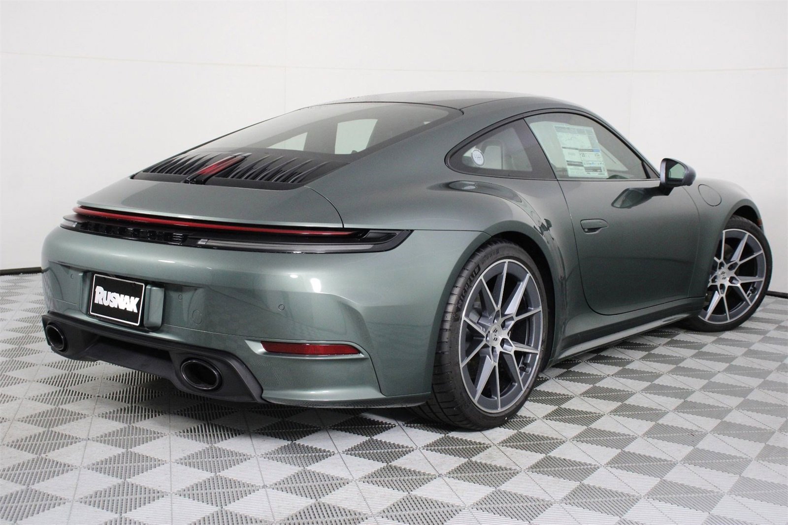 New 2026 Porsche 911 Carrera T image 7