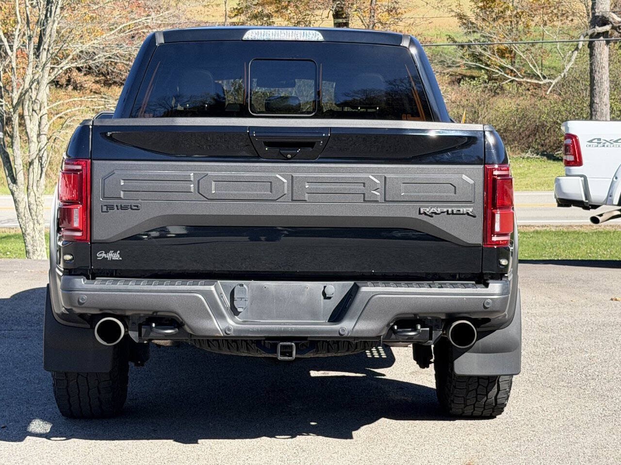 Used 2018 Ford F150 Raptor w/ Equipment Group 802A Luxury AWD/4WD image 5