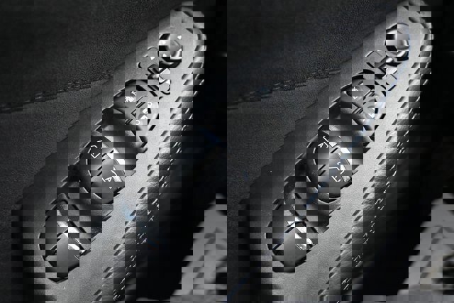 Used 2016 Nissan Maxima SR w/ Midnight Edition image 42