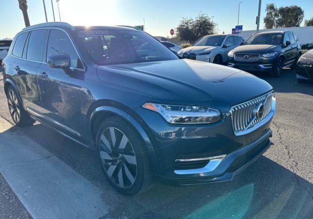 Used 2023 Volvo XC90 T8 Ultimate image 1