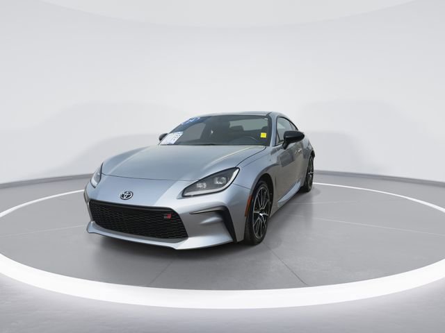 Used 2024 Toyota GR86 Premium image 3