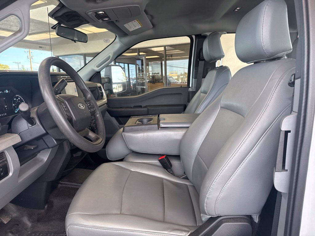 Used 2024 Ford F250 XL AWD/4WD image 11