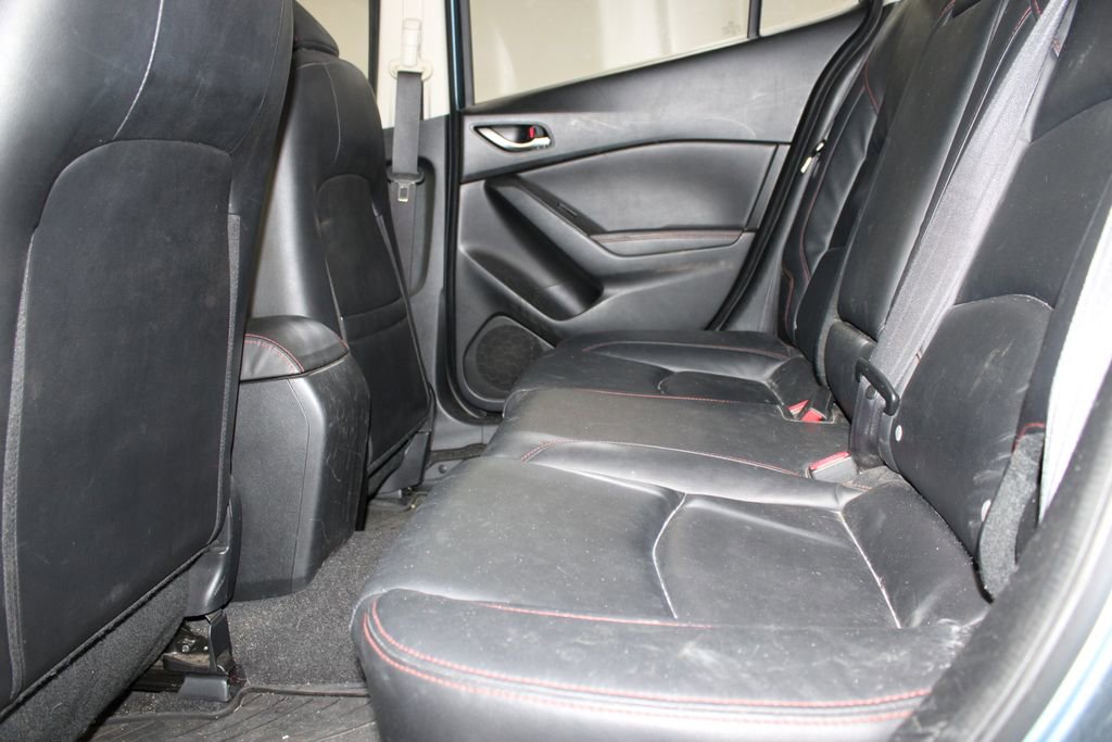 Used 2014 MAZDA MAZDA3 s Touring image 18