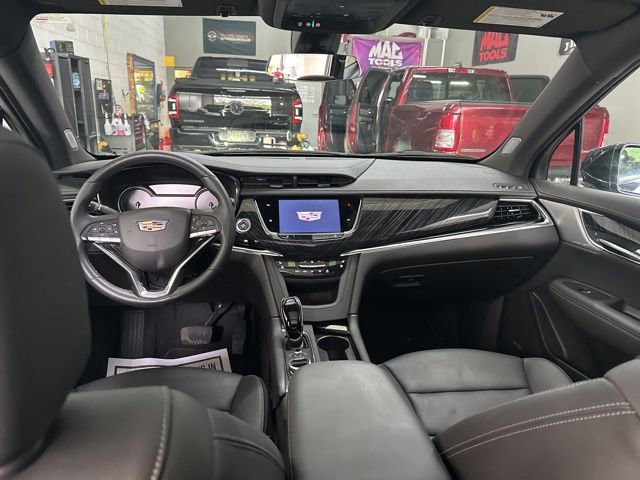 Certified 2023 Cadillac XT6 Premium Luxury image 16