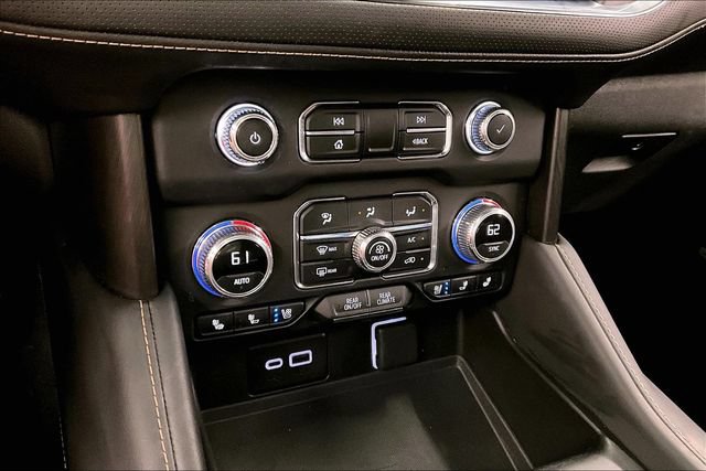 Used 2024 GMC Yukon XL AT4 AWD/4WD image 30