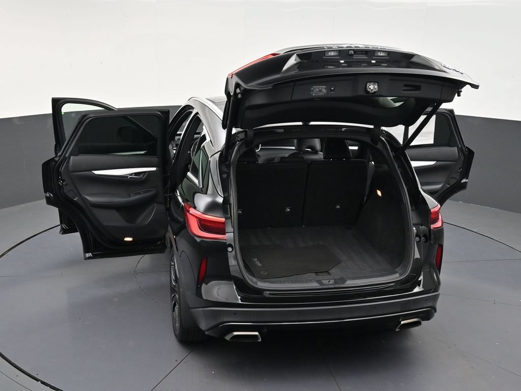 Used 2021 INFINITI QX50 Luxe w/ Appearance Package FWD image 33
