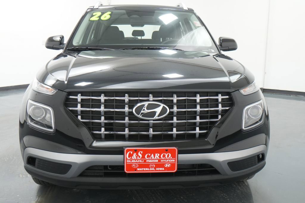 New 2026 Hyundai Venue SEL FWD image 2
