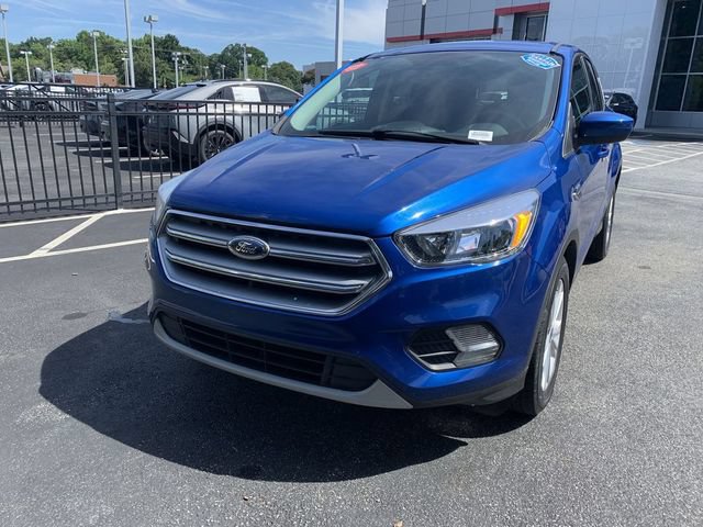 Used 2017 Ford Escape SE FWD image 4