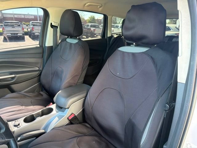 Used 2016 Ford Escape SE w/ SE Cold Weather Package AWD/4WD image 18