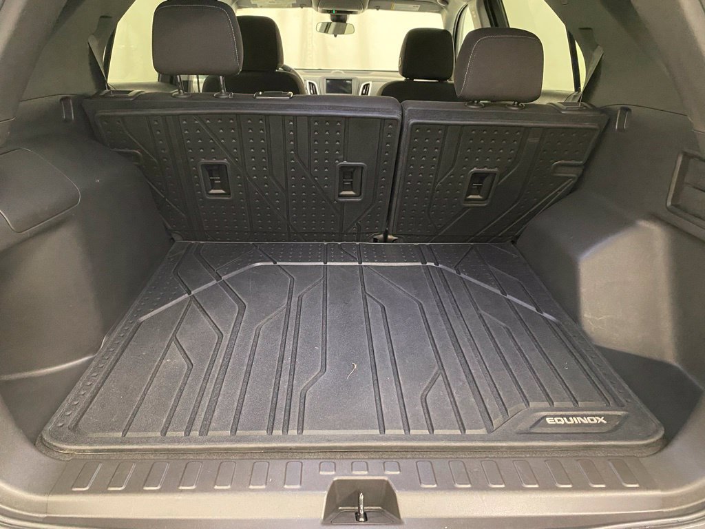 Used 2024 Chevrolet Equinox LT w/ LPO, Floor Liner Package FWD image 8