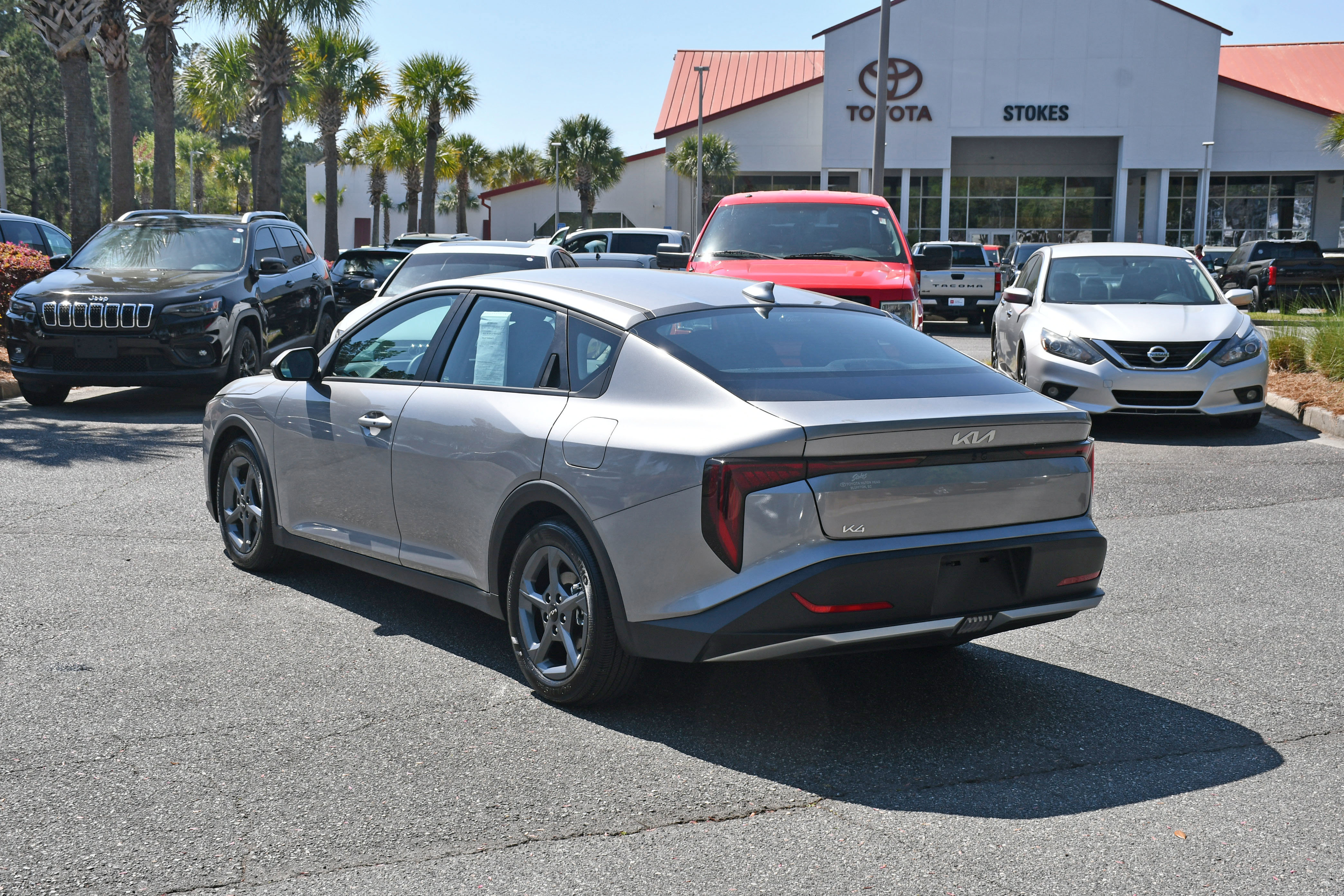 Used 2025 Kia K4 LXS image 3