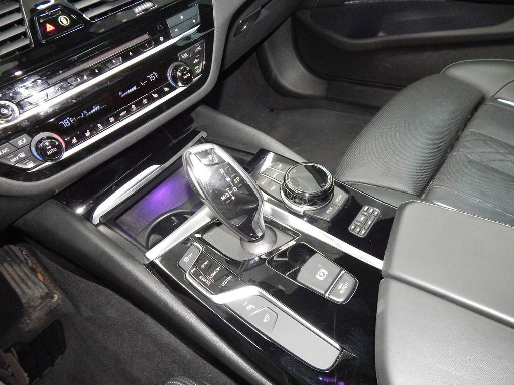 Used 2019 BMW 540i xDrive w/ Dynamic Handling Package image 27