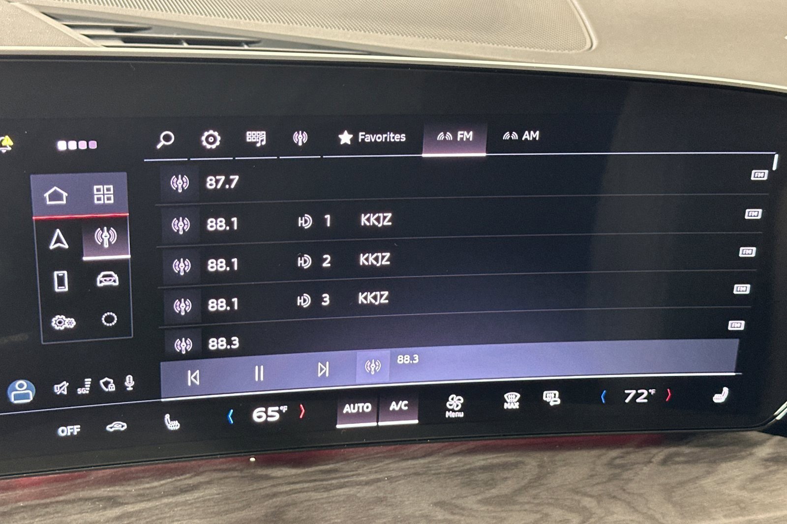 New 2025 Audi Q5 Premium Plus image 17