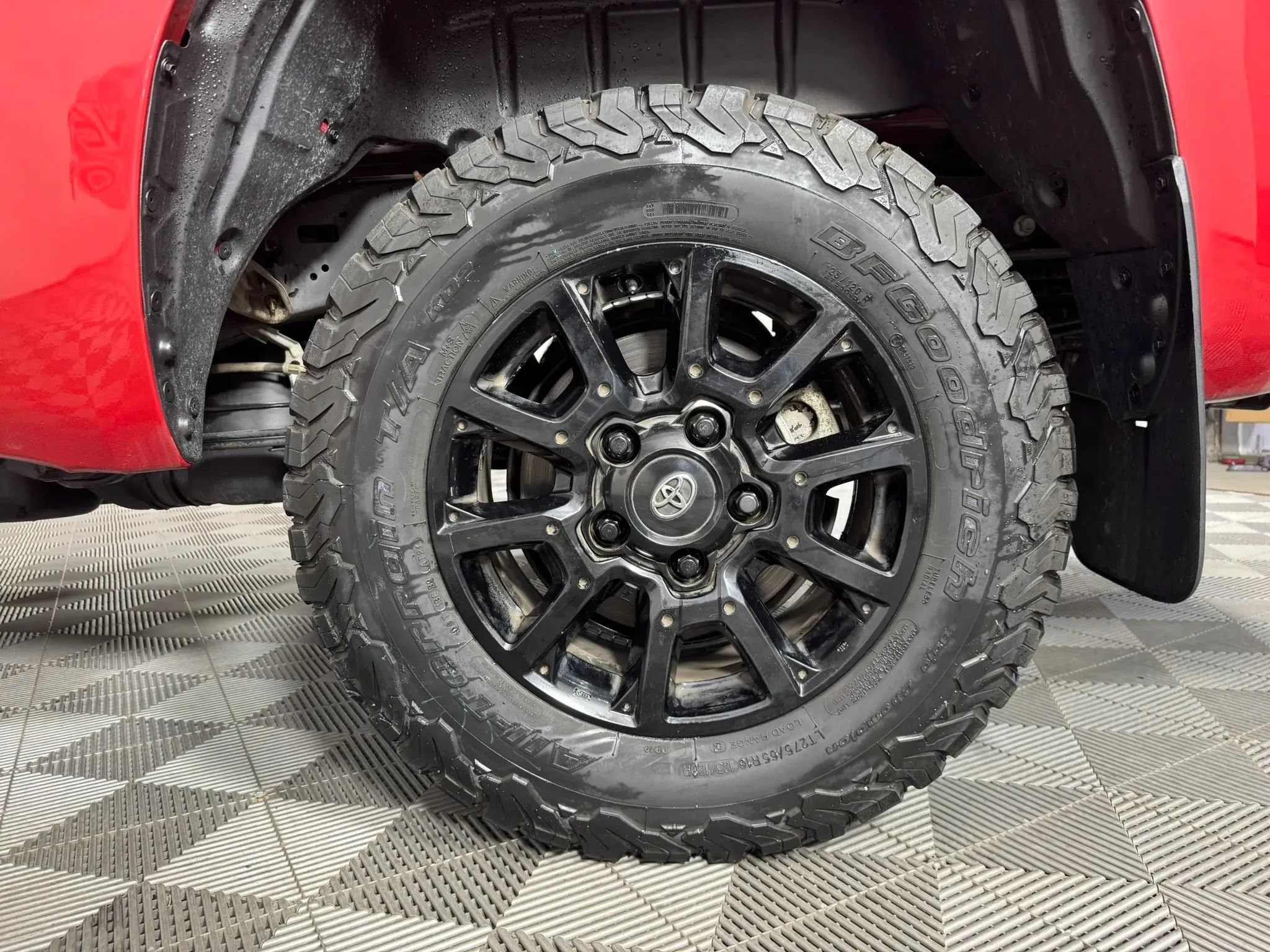 Used 2021 Toyota Tundra SR5 w/ SX Package AWD/4WD image 40