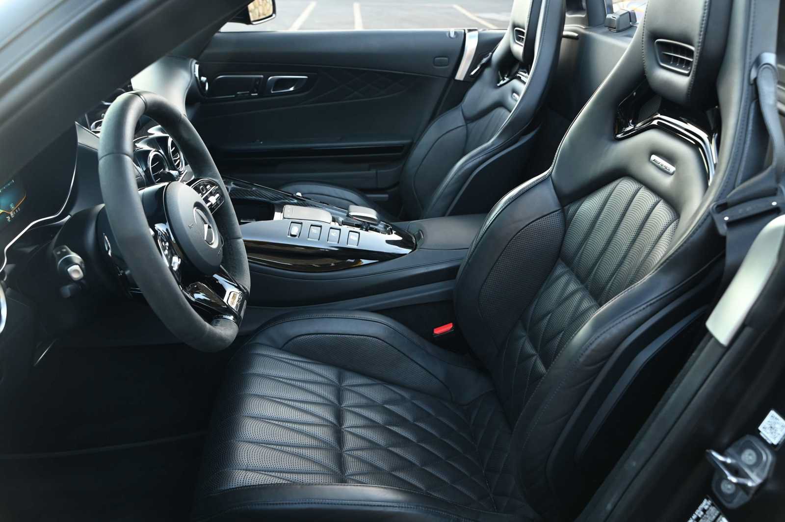 Used 2021 Mercedes-Benz AMG GT Roadster image 19