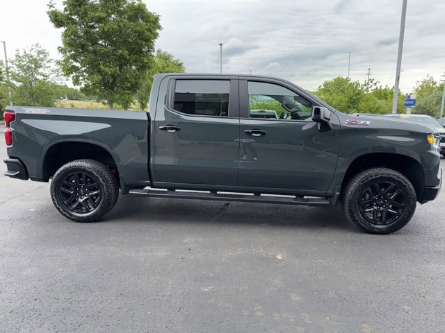 Used 2026 Chevrolet Silverado 1500 LT Trail Boss w/ Convenience Package II AWD/4WD image 9