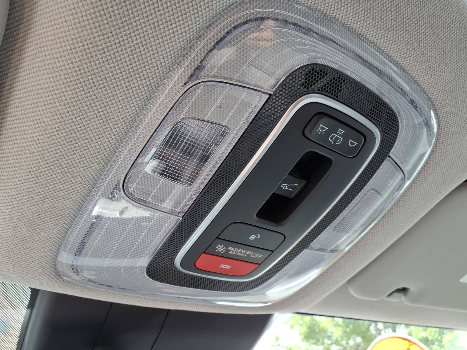 New 2025 Hyundai Elantra Limited FWD image 19