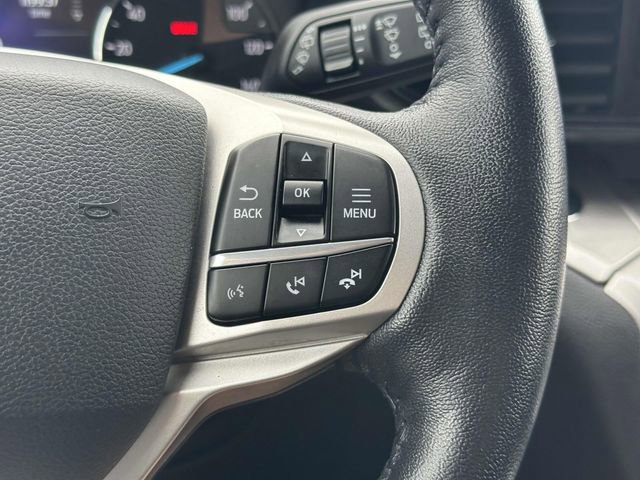 Used 2021 Ford Explorer XLT AWD/4WD image 21