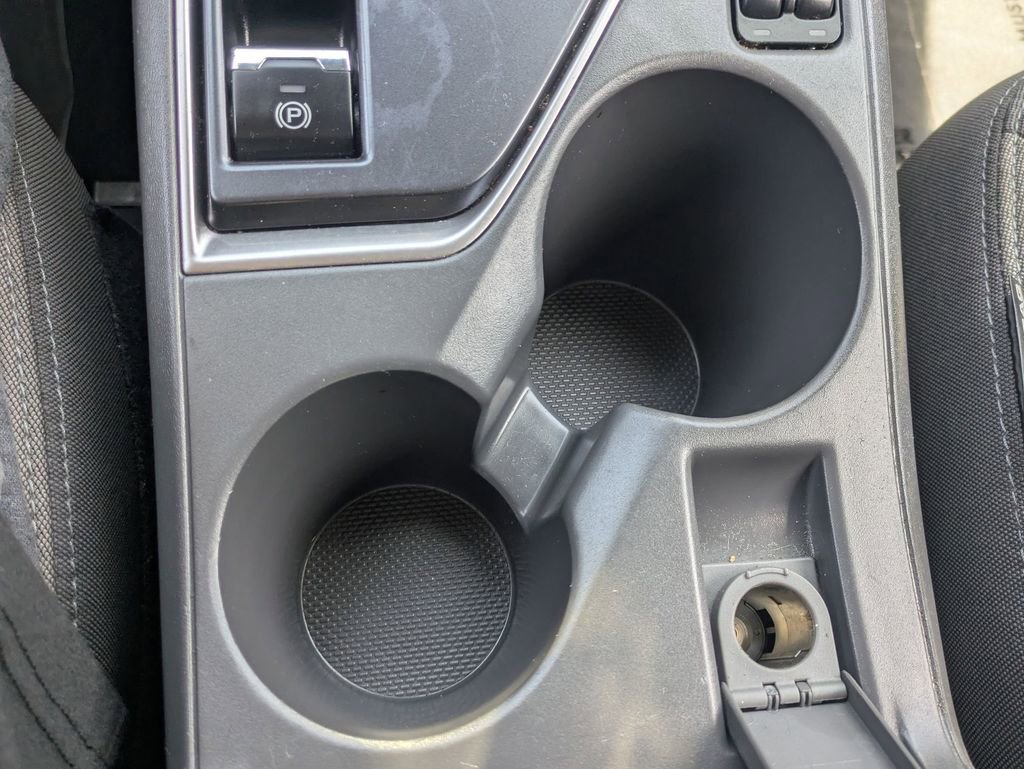 Used 2025 Subaru Crosstrek 2.0i Premium AWD/4WD image 24