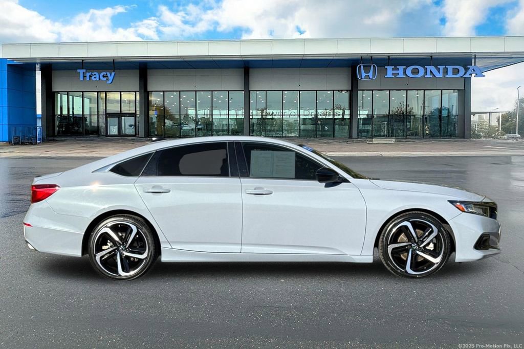 Certified 2021 Honda Accord Sport image 3