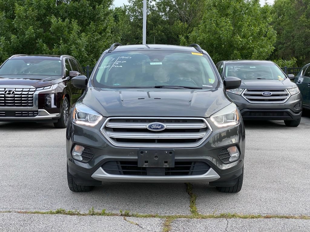 Used 2019 Ford Escape SEL AWD/4WD image 2