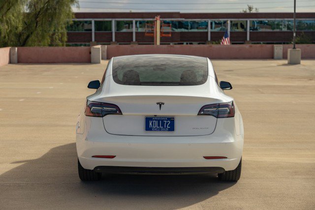 Used 2022 Tesla Model 3 image 7
