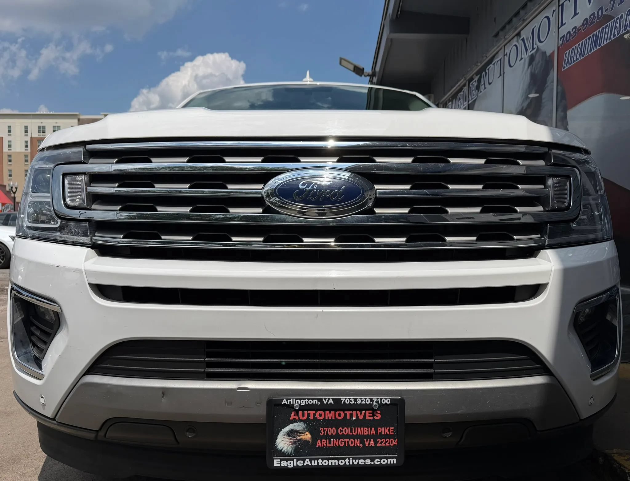 Used 2020 Ford Expedition Limited RWD image 8