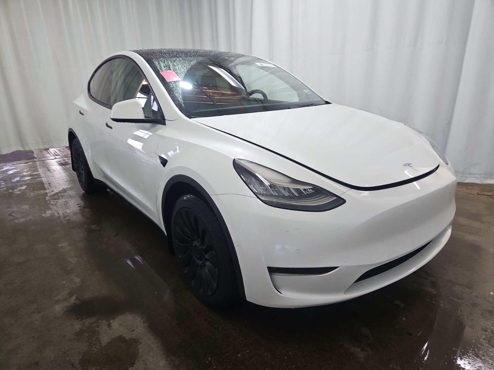 Used 2020 Tesla Model Y Long Range AWD/4WD image 3
