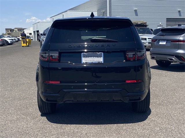 Used 2025 Land Rover Discovery Sport Dynamic SE image 30