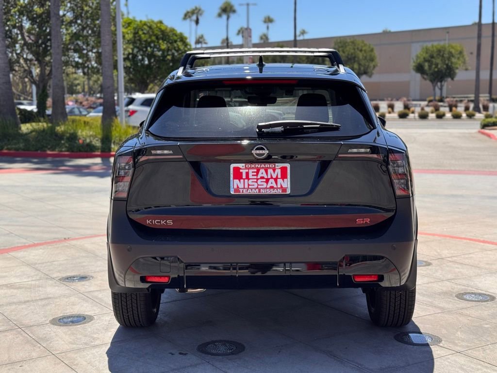 New 2025 Nissan Kicks SR w/ Interior Electronics Package image 6