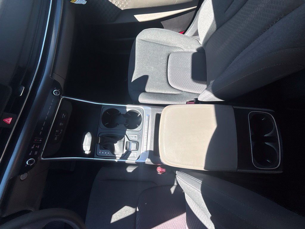 Certified 2026 Kia Carnival LX FWD image 16