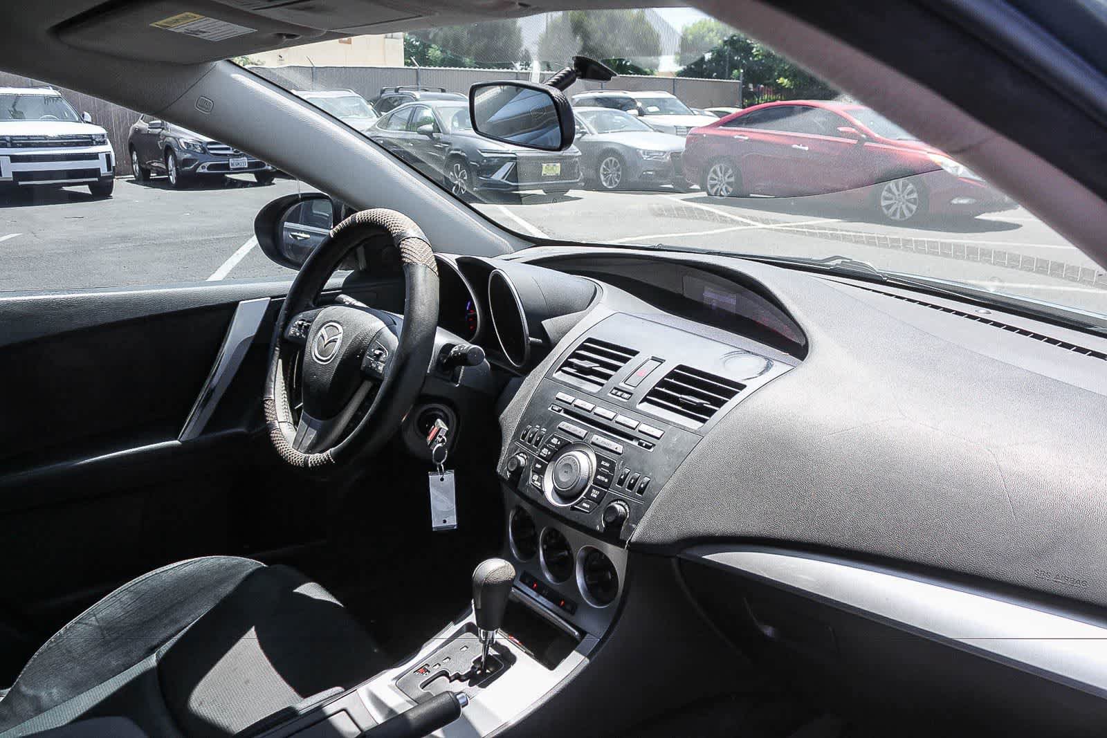 Used 2011 MAZDA MAZDA3 s Sport FWD image 19