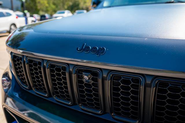 Used 2022 Jeep Grand Cherokee Trailhawk w/ Advanced Protech Group II image 13