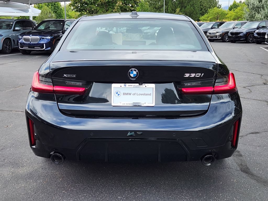 New 2026 BMW 330i xDrive Sedan w/ M Sport Package AWD/4WD image 4