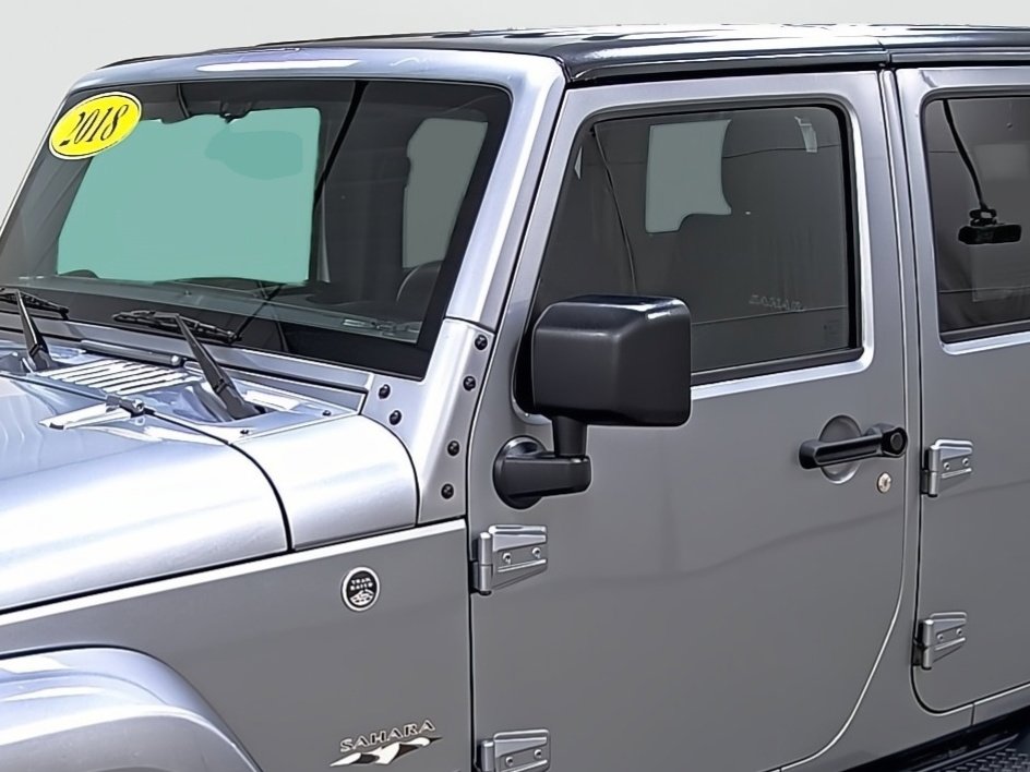 Used 2018 Jeep Wrangler Unlimited Sahara AWD/4WD image 8