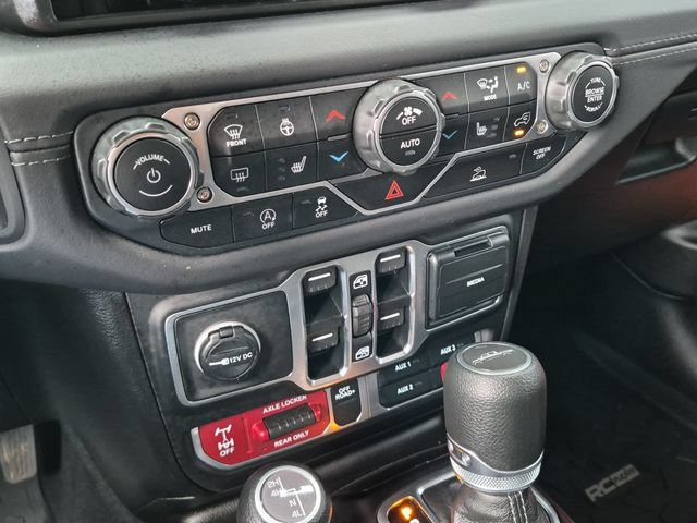 Used 2025 Jeep Gladiator Mojave w/ Steel Bumper Group AWD/4WD image 36