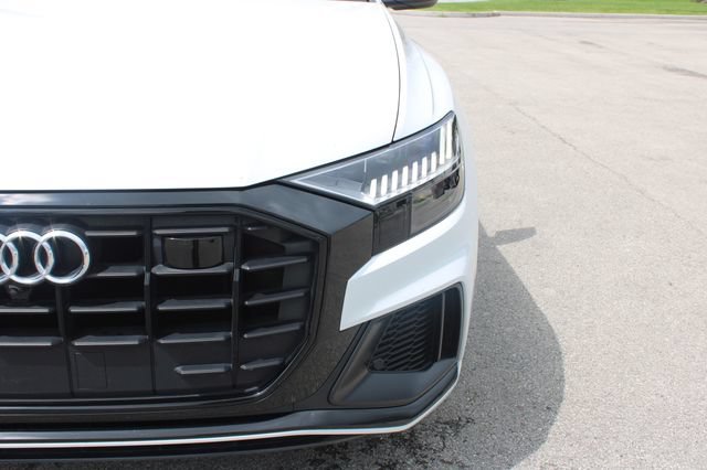 Used 2021 Audi Q8 Prestige AWD/4WD image 40