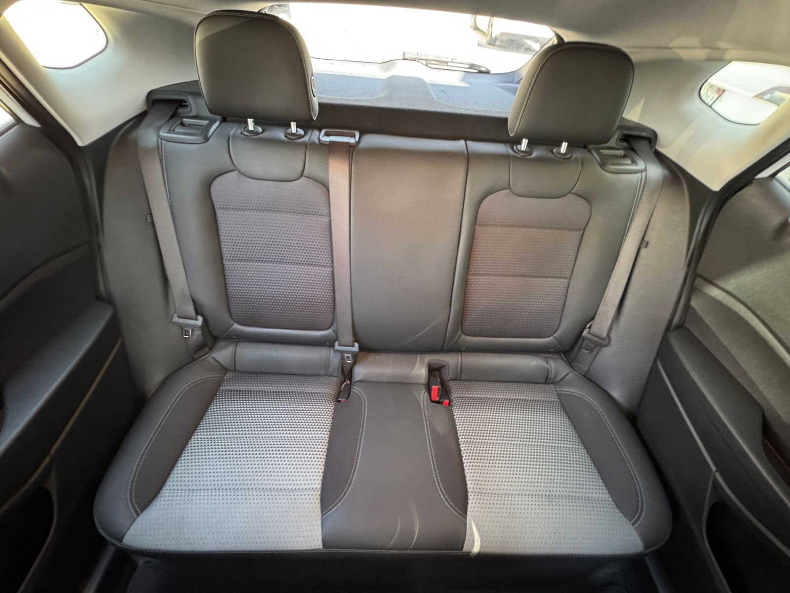 Used 2025 Chevrolet Trax LT w/ LT Convenience Package image 38