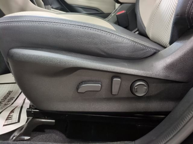 Used 2021 Subaru Forester Premium image 15