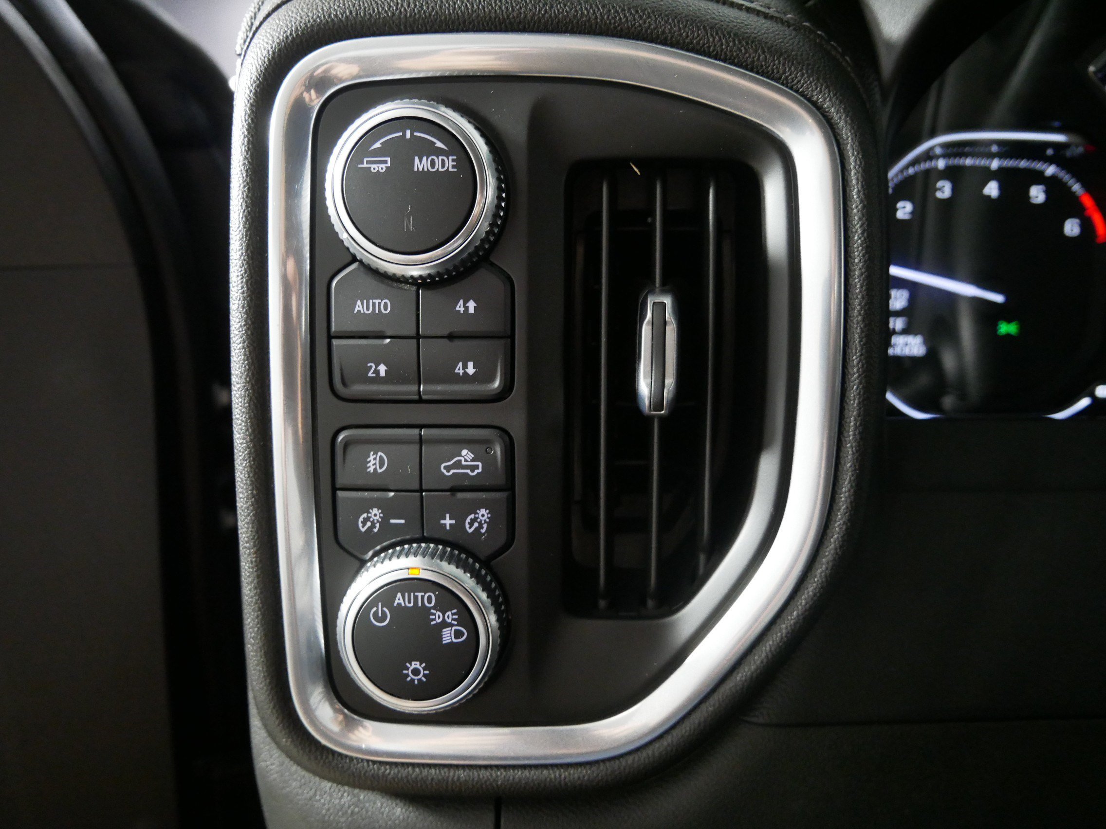 Certified 2021 GMC Sierra 1500 Elevation w/ X31 Off-Road Package AWD/4WD image 26