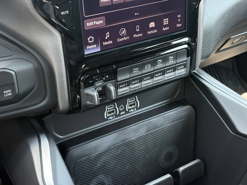 New 2026 RAM 3500 Lone Star AWD/4WD image 29