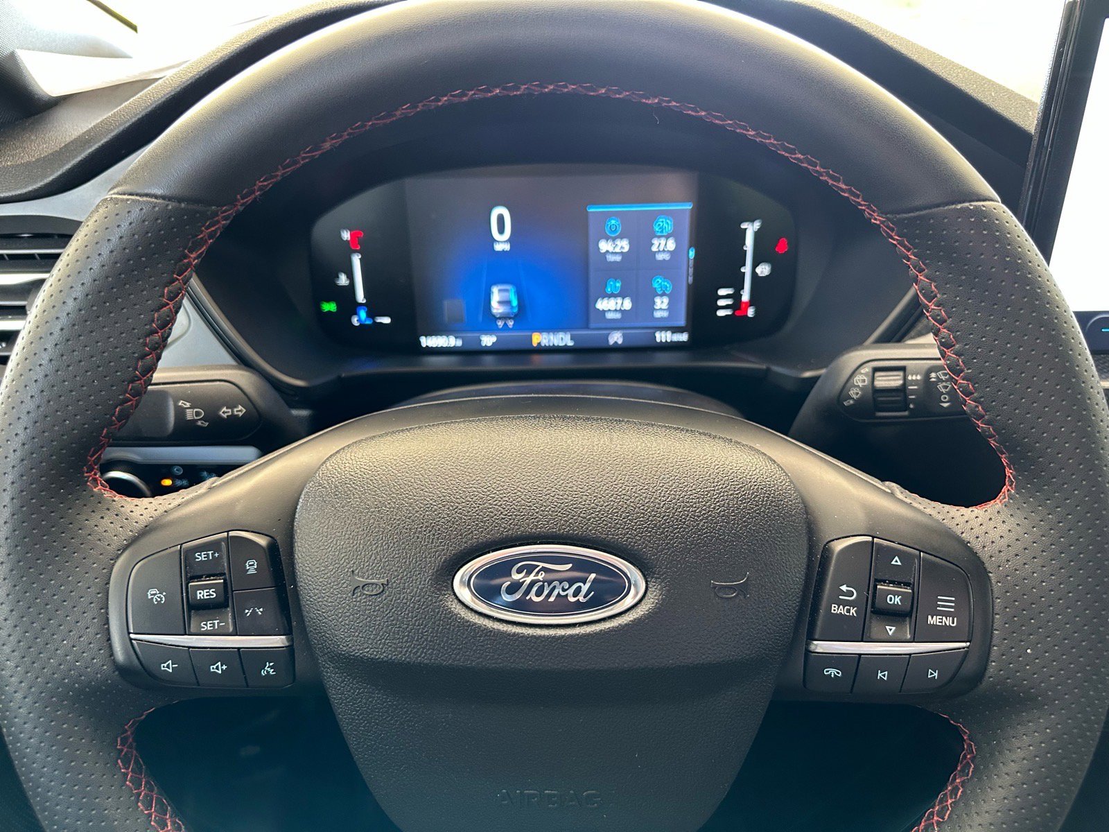 Certified 2024 Ford Escape ST-Line w/ Tech Pack #1 FWD image 27