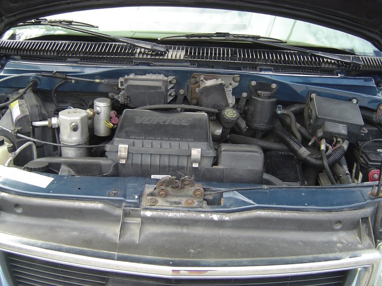 Used 2001 GMC Safari Passenger image 14