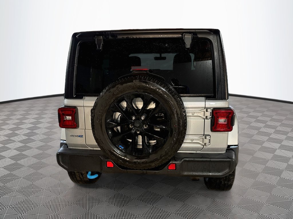 Certified 2023 Jeep Wrangler Unlimited Sahara w/ Cold Weather Group AWD/4WD image 7