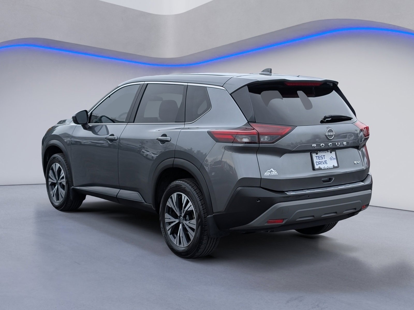 Used 2023 Nissan Rogue SV image 7