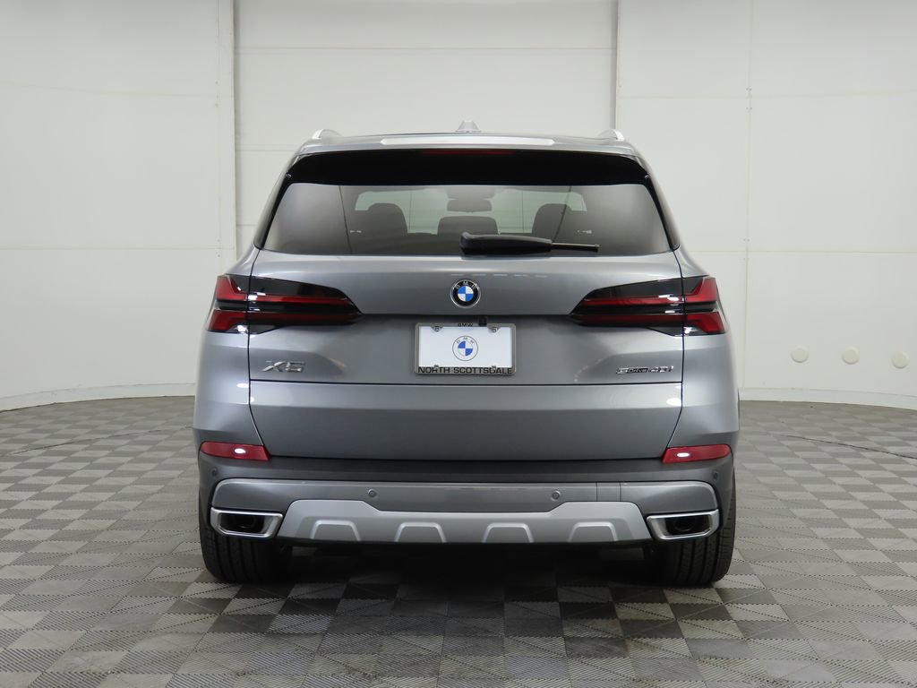 Certified 2026 BMW X5 sDrive40i w/ Parking Assistance Package RWD image 7