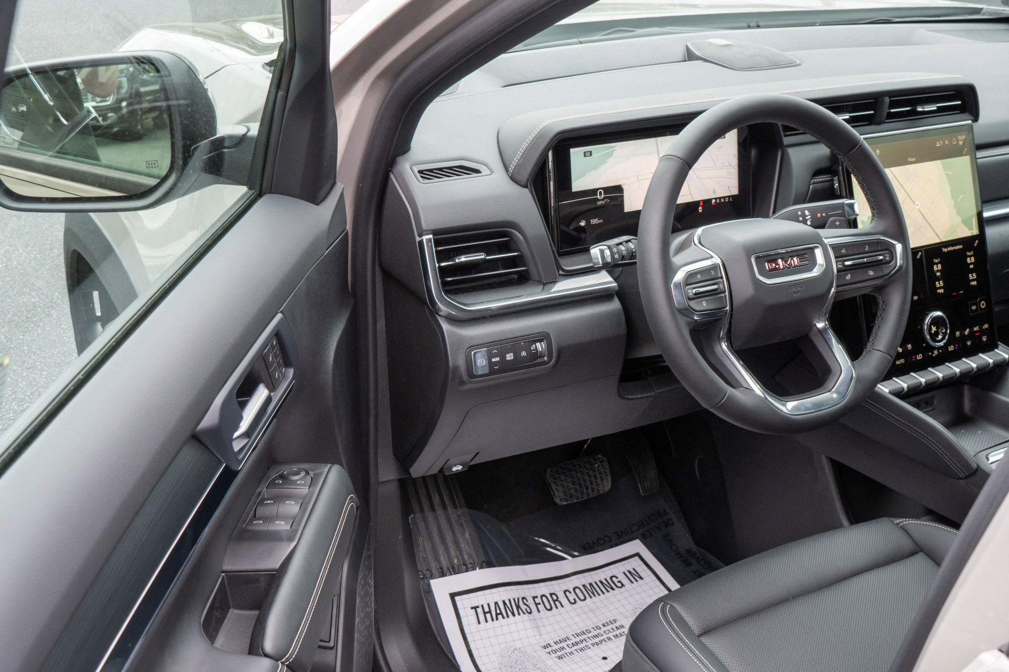 New 2026 GMC Terrain Elevation w/ Elevation Premium Package image 10