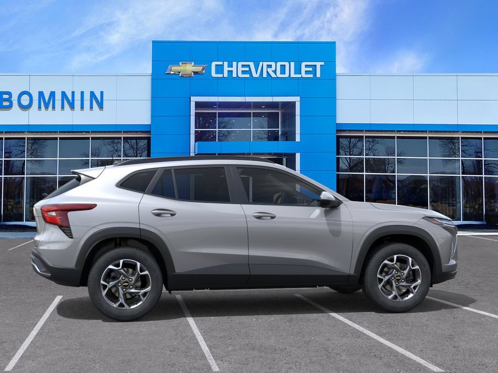 New 2026 Chevrolet Trax LT w/ LT Convenience Package FWD image 6
