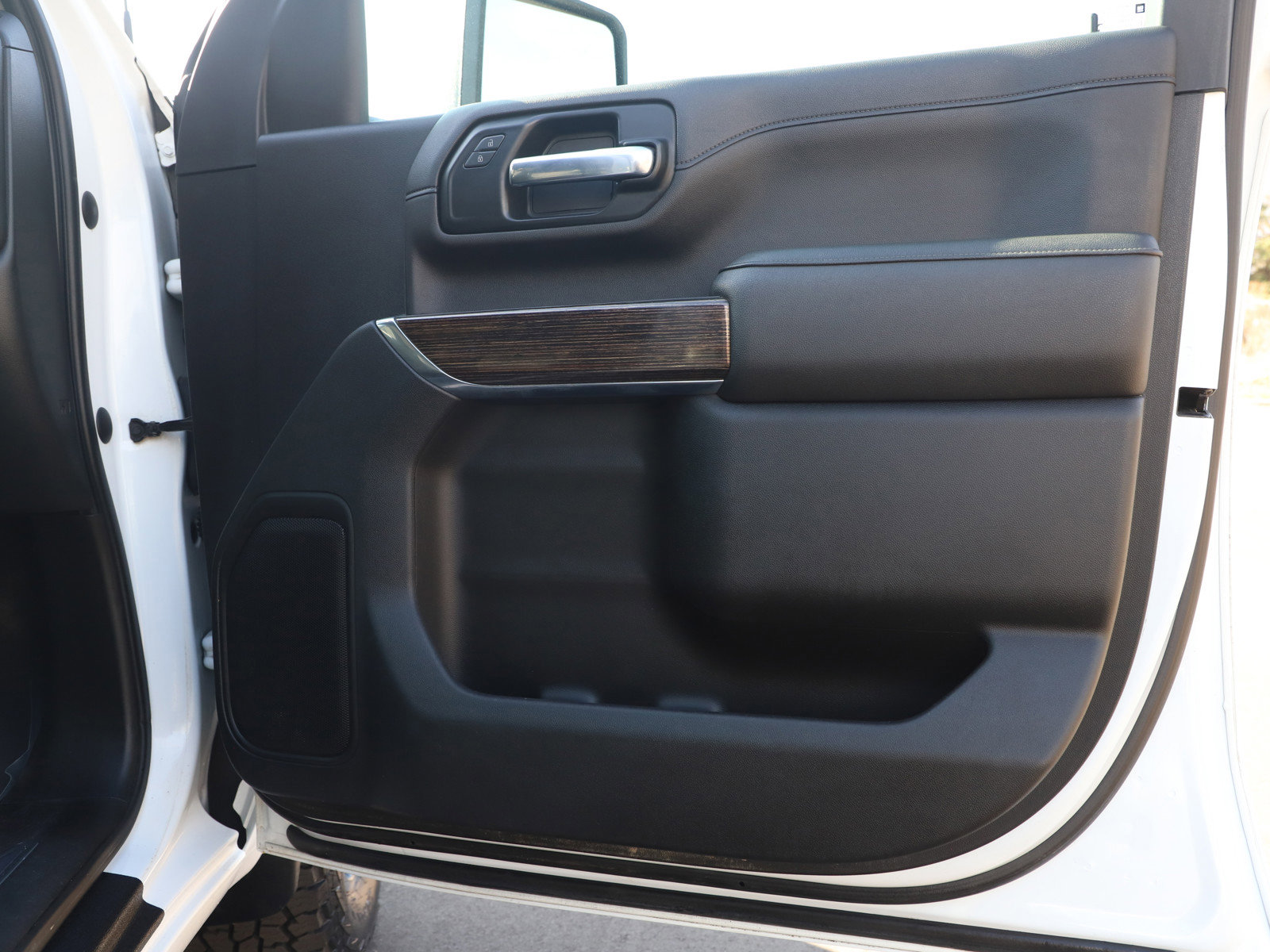 Used 2022 GMC Sierra 2500 SLE w/ Gooseneck/5TH Wheel Package AWD/4WD image 9