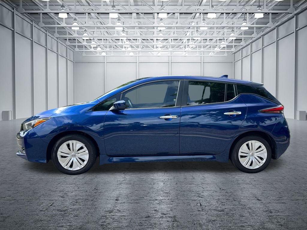 Used 2023 Nissan Leaf S FWD image 4